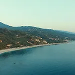 Papa Nero House Άγιος Ιωάννης