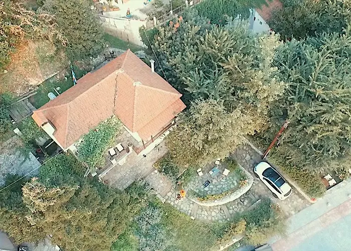 Papa Nero House Holiday home